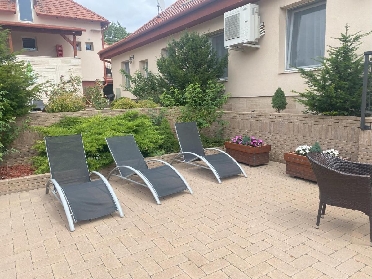 Hotel Dolce Vita Balatonkenese Buitenkant foto