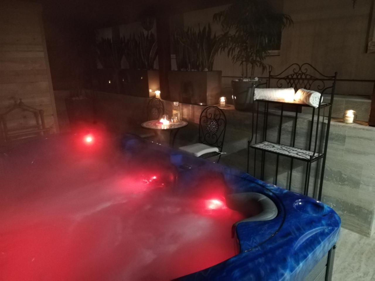 Hotel Dolce Vita Balatonkenese Buitenkant foto